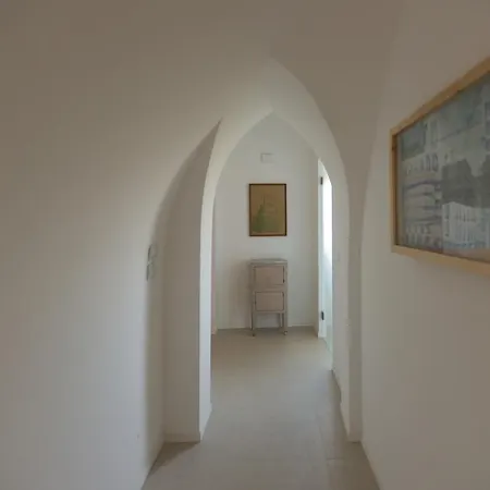 Affittacamere Le Bifore Charming House